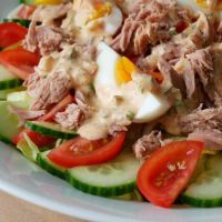 Hirtensalat mit Thunfisch