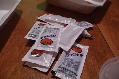 Ketchup oder Mayonnaise